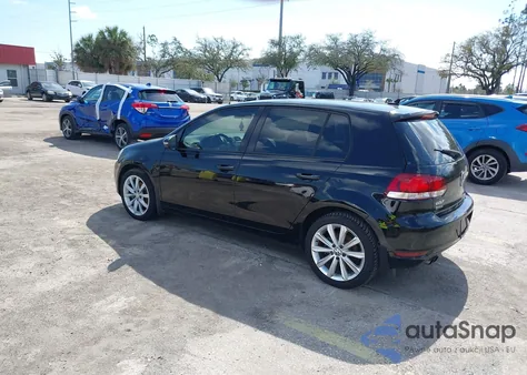 2014 Volkswagen Golf 2.0L Tdi z USA, uszkodzony, nr VIN WVWDM7AJ4EW011626